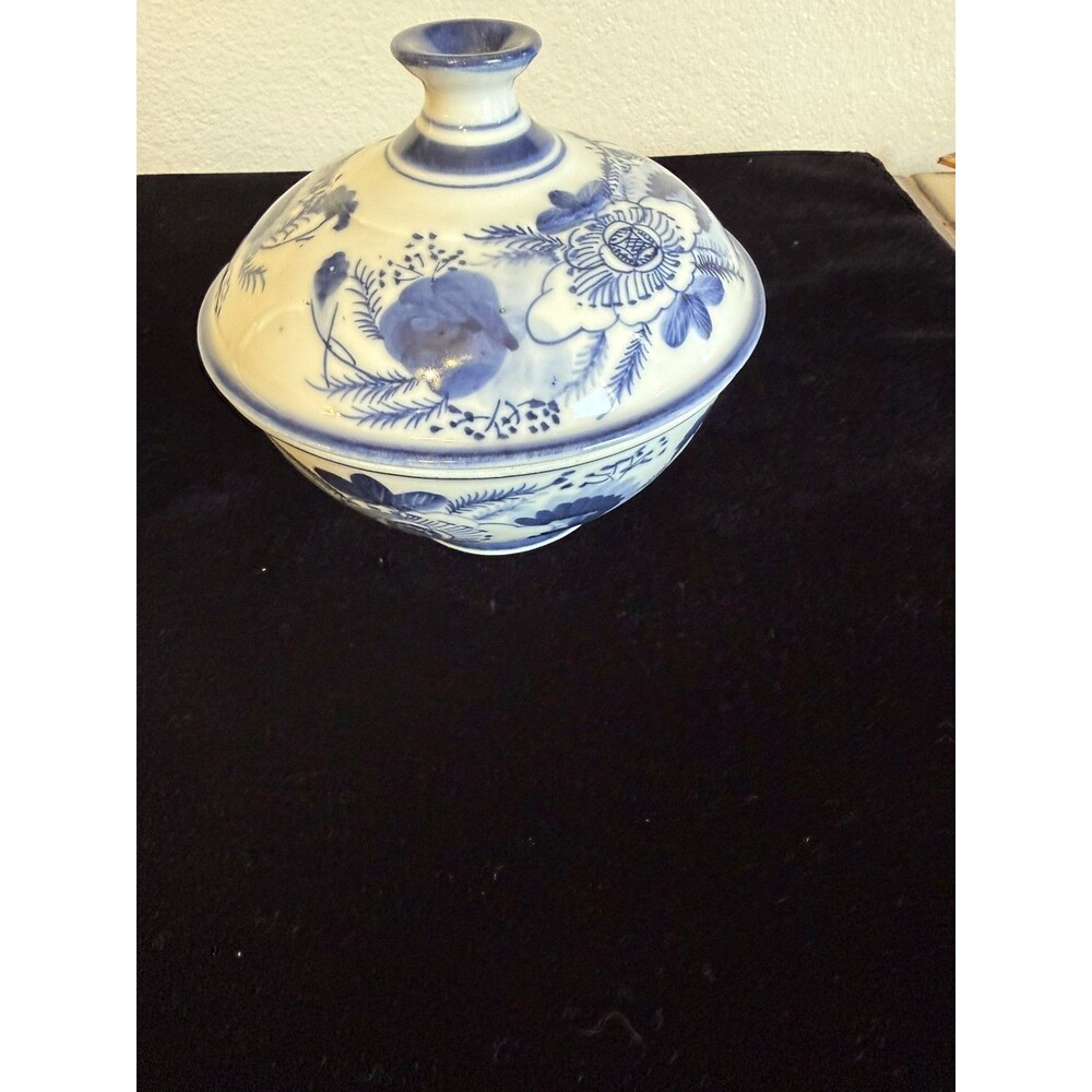 Vintage Blue White Porcelain Covered Bowl Lidded Jar Floral Chinoiserie Asian